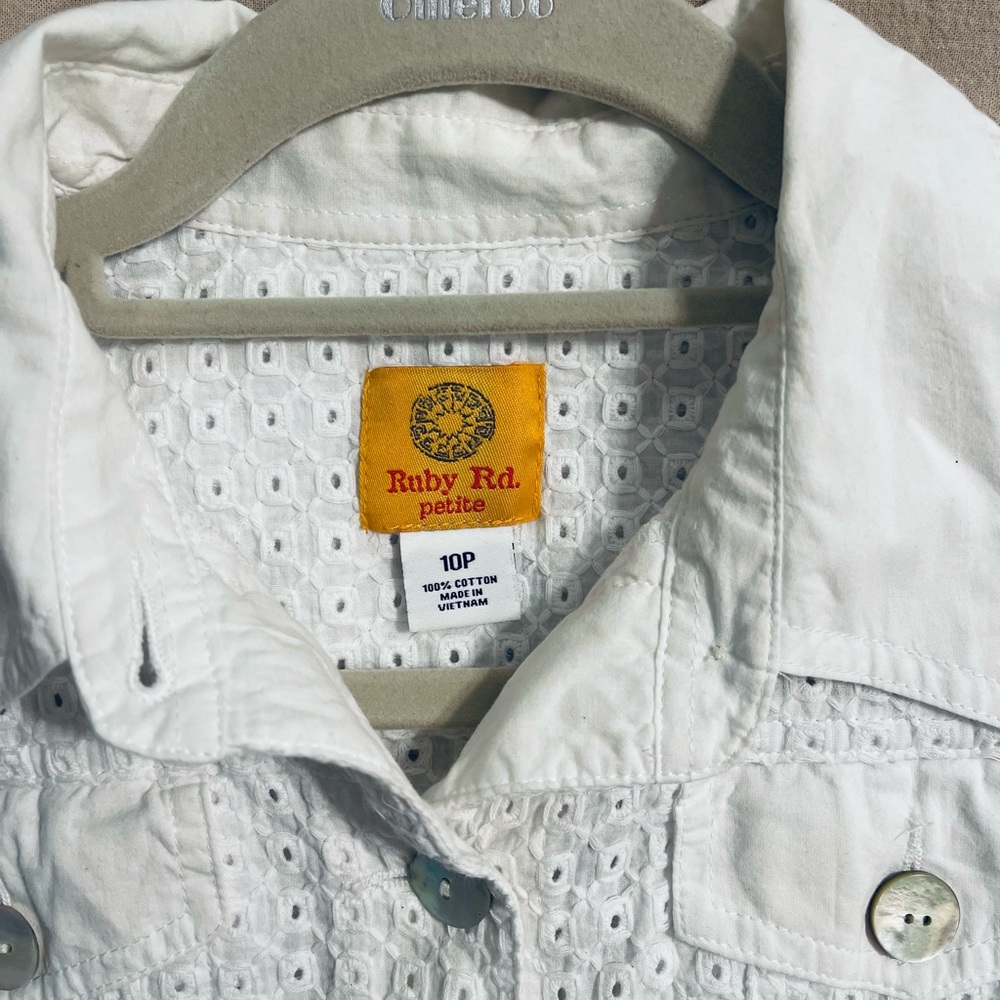 Ruby Rd 10 petite white eyelet jacket - Picture 2 of 2